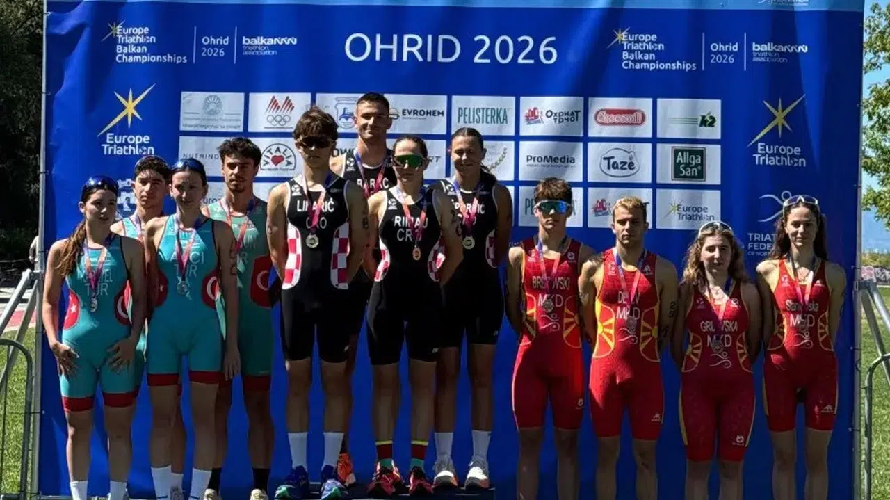 Büyükşehir’in sporcuları gümüş madalya ile döndü