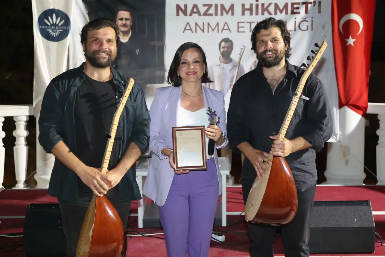 Nazım Hikmet'in Dizeleri Karabağlar’ da Yankılandı