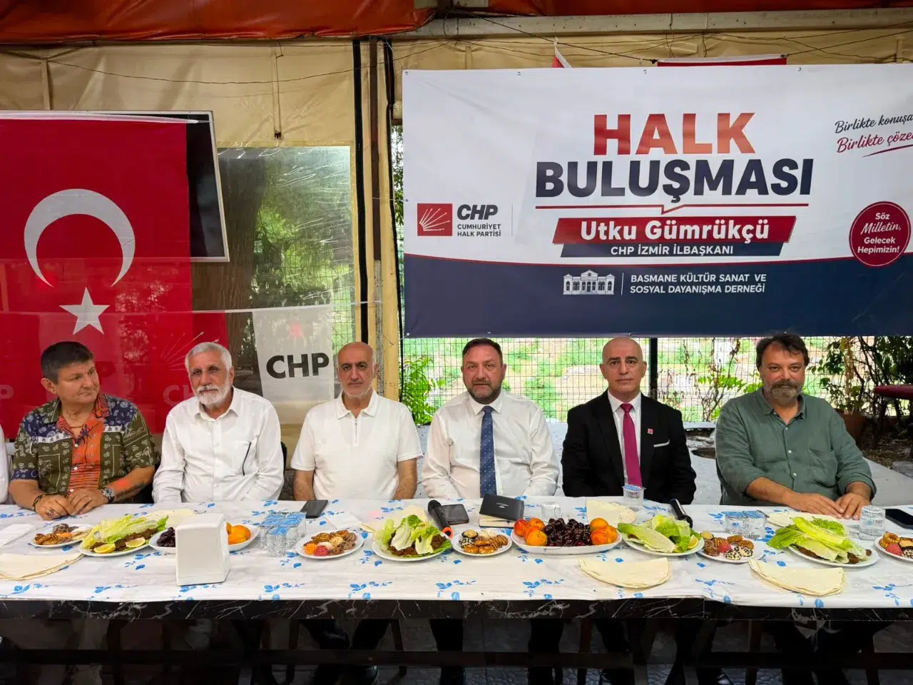Basmane Buluşmasında Gümrükçü: "Basmane İzmir'in Gerçek Tarihidir"
