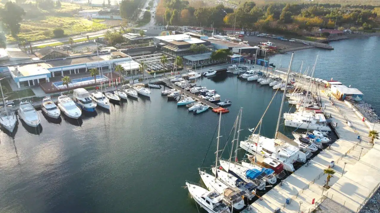 İzmir Marina, Yaz Akşamları için Unutulmaz Konserler Sunmaya Hazırlanıyor