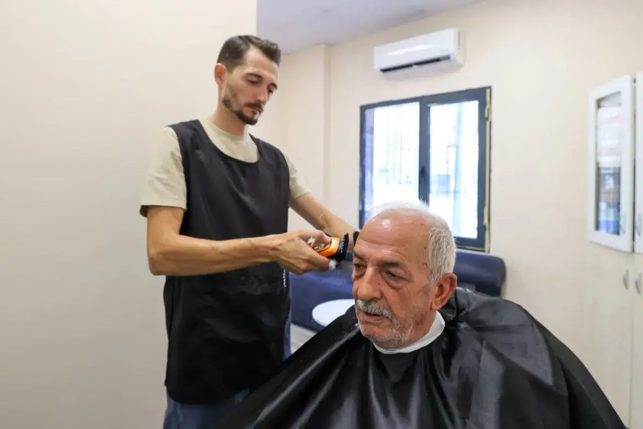 Buca’nın çınarlarının yüzü gülüyor