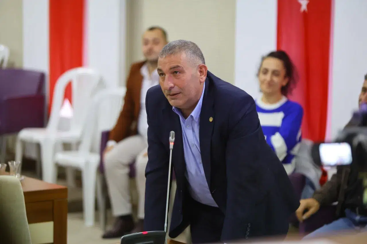Çocukluğunun geçtiği partisine veda etti: Meclis üyesi Vahap Batuhan CHP'den istifa etti