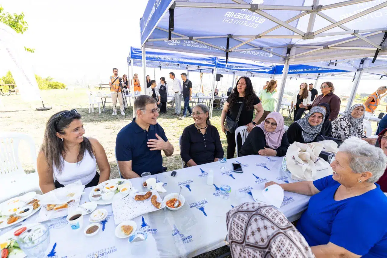 Mahalle bostanlarında üretim ve dayanışma büyüyor