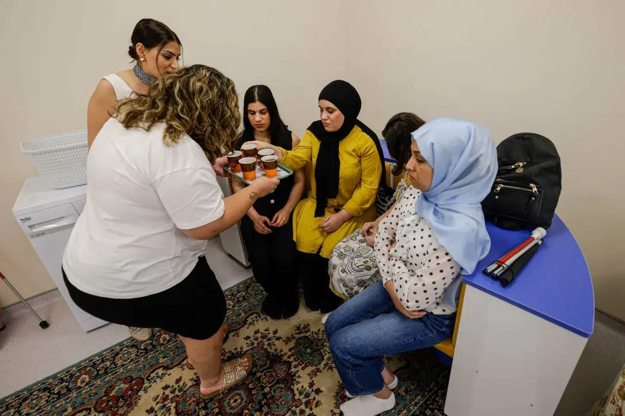 İzmir'de engellilere bağımsız yaşam için günlük beceriler öğreten yeni program başladı