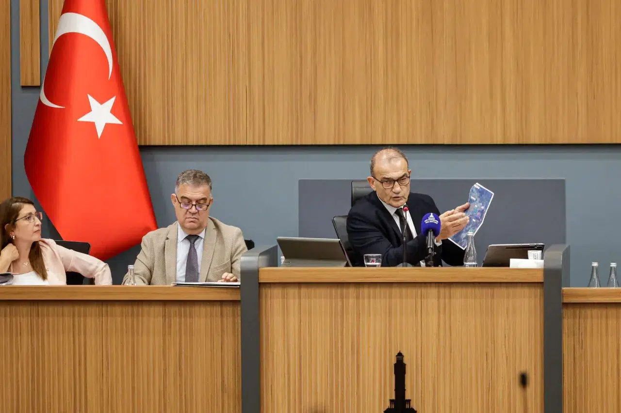 Uzundere iddialarına karşı hukuki açıklama... “Belediyemizin kaybettiği kira davası yok”