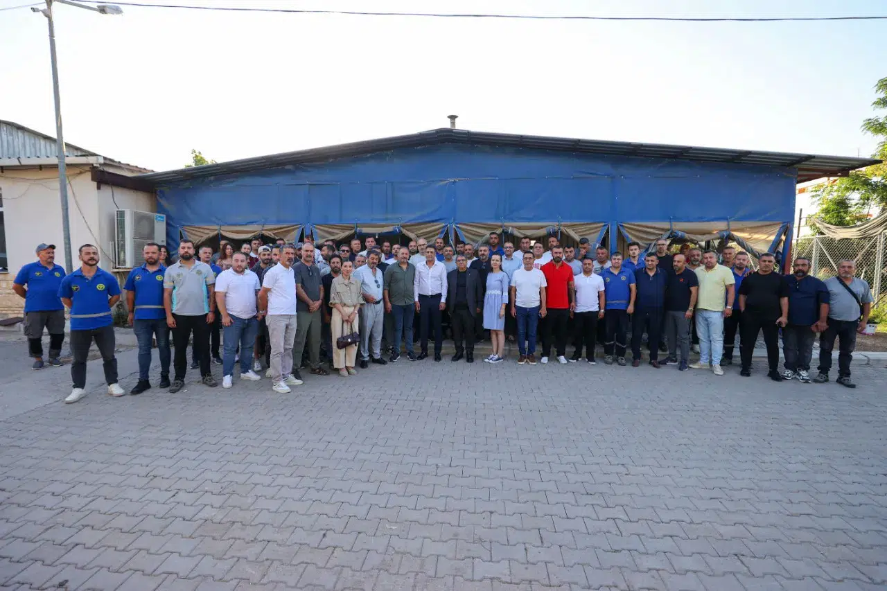 Başkan Vekili Benzer, mesaiye Park Bahçeler şantiyesinde başladı