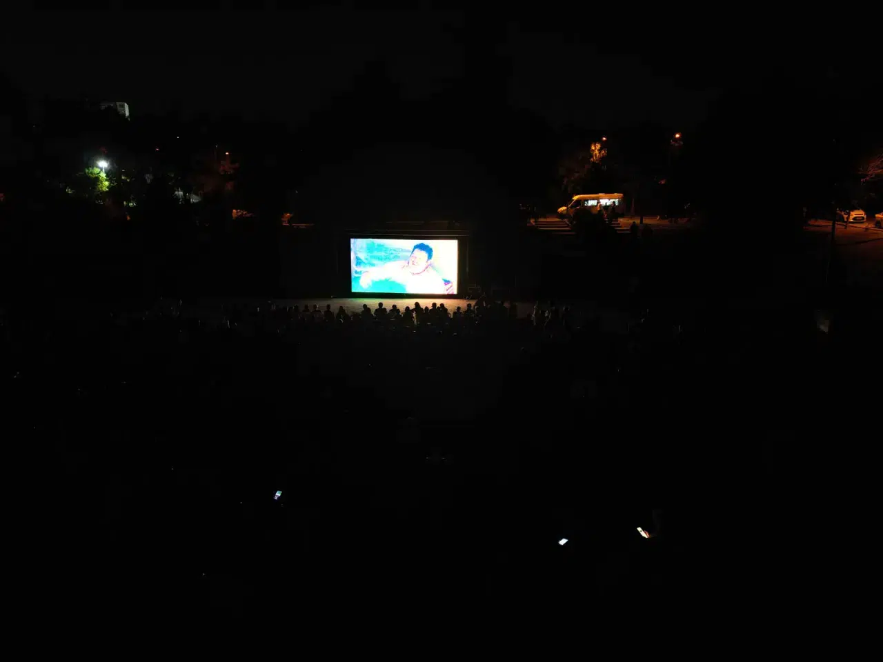 Mahallede Sinema Keyfi: Yaz Akşamları Film Gösterimleri Başladı!