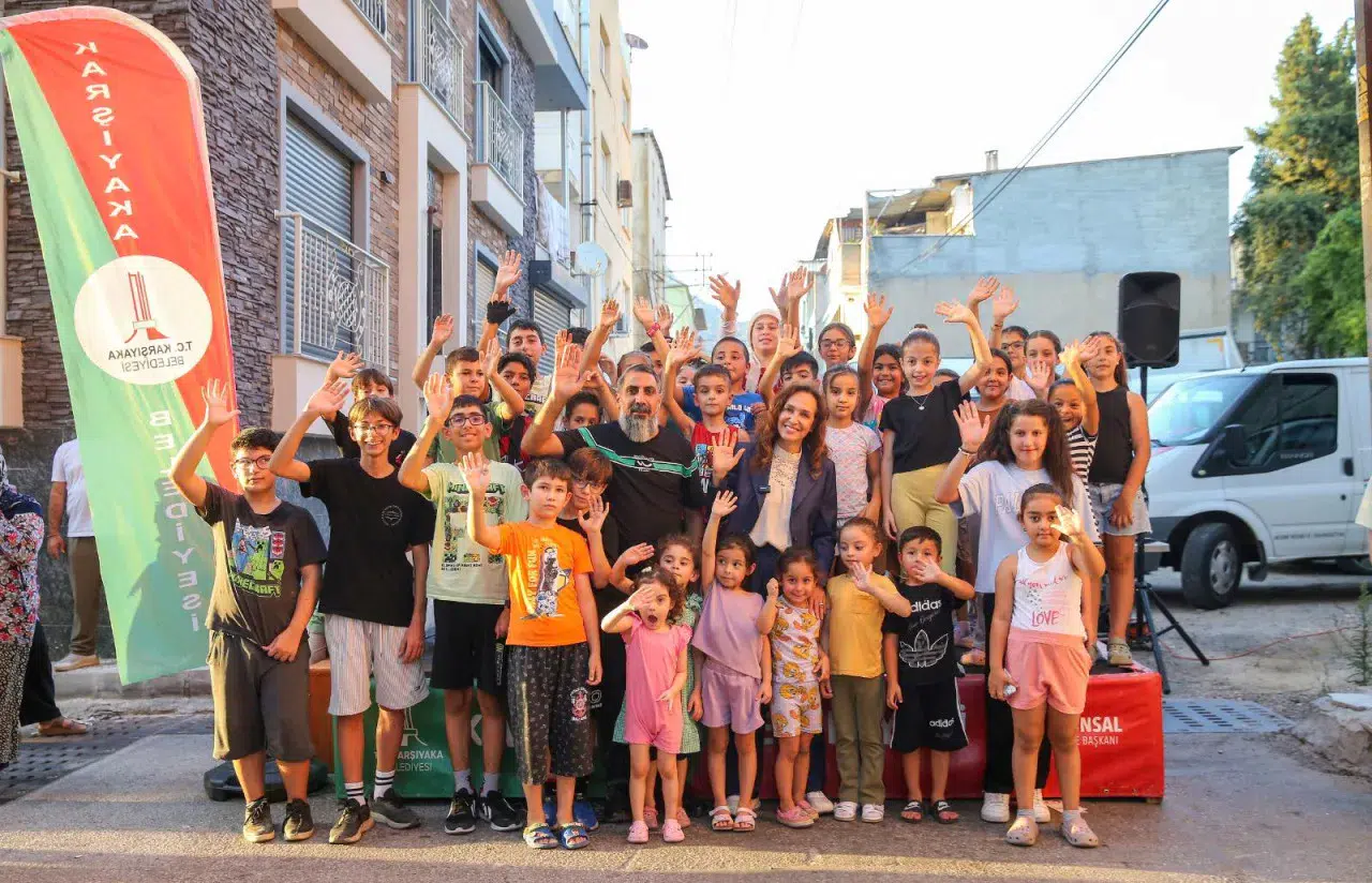 Karşıyaka’da “sokak” çocukların!