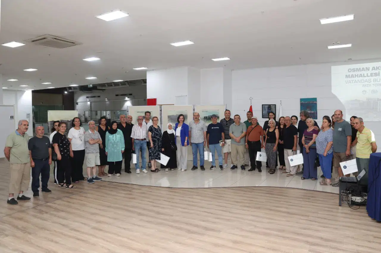 Karabağlar Osman Aksüner'de uzlaşma sürecinde ilk imza töreni gerçekleştirildi