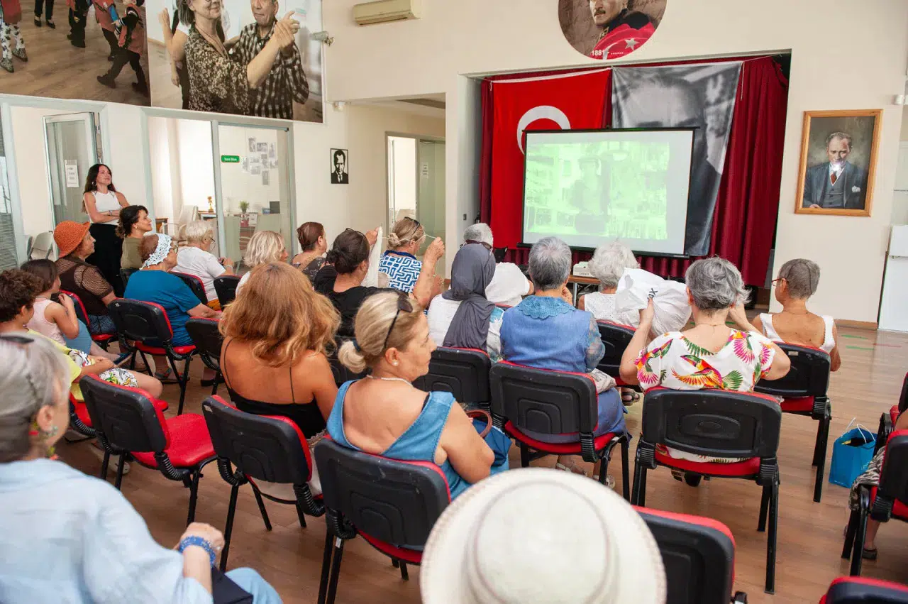 Bilge Çınarlar’da neşe dolu buluşma