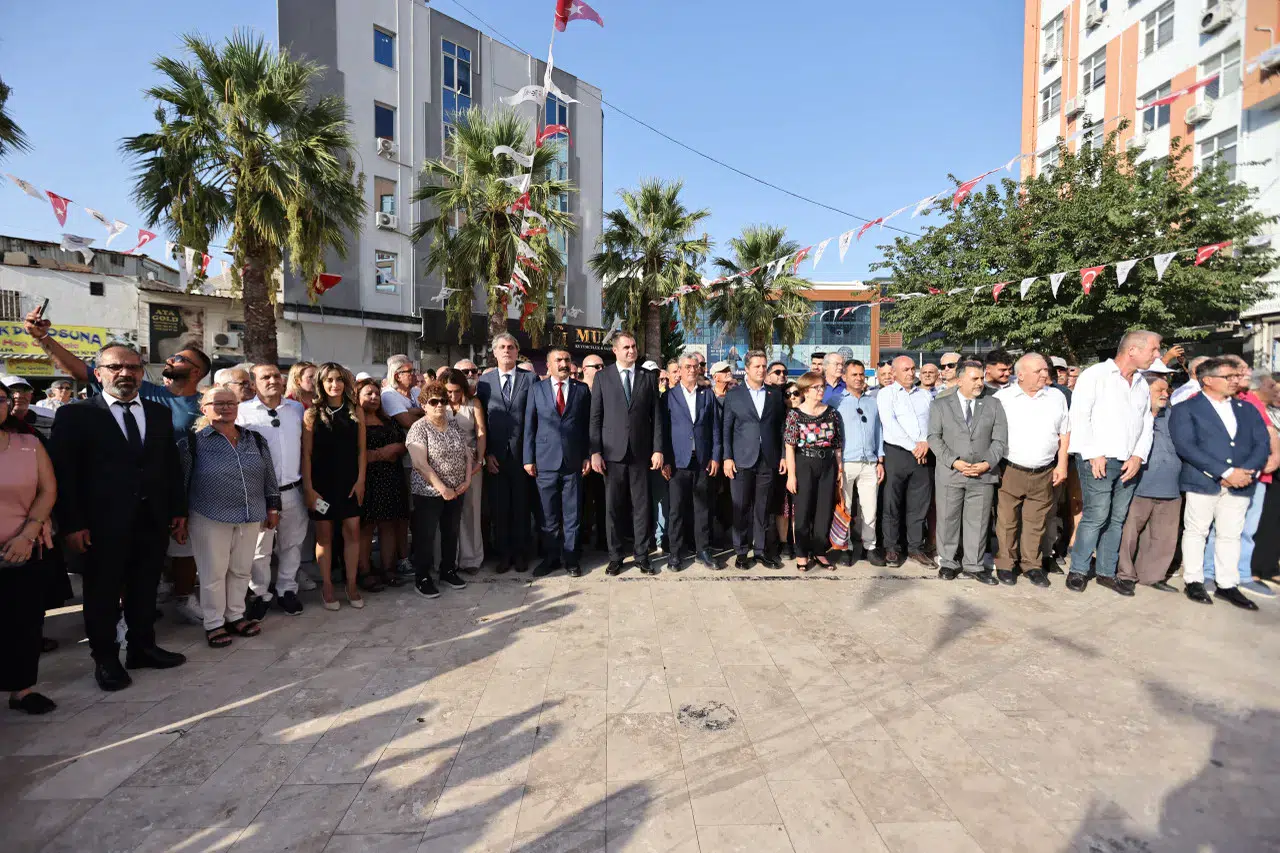 Yeni Parti Çiğli İlçe Başkanlığı Açıldı: "silivri Tehditlerine Boyun Eğmeyeceğiz"