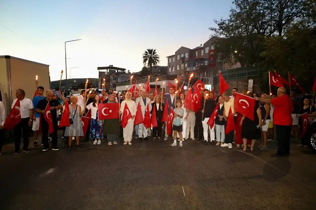 30 Ağustos Coşkusu Menderes’i Sardı