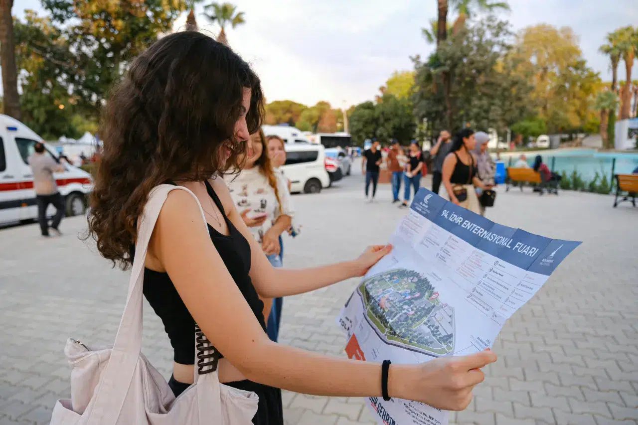 Tugay: İzmir'in fuarlarla bağı her zaman güçlü olacak