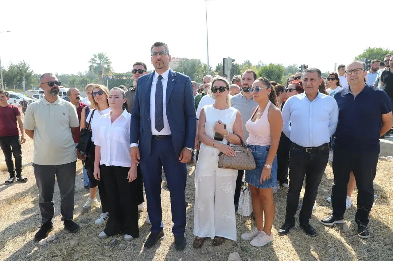 Menderes Belediye Başkanı İlkay Çiçek'in avukatından sahte yazışma ve gözaltı açıklaması