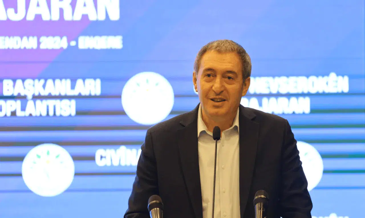 Amedspor-Erzurumspor maçı dostluk mesajlarıyla start alıyor