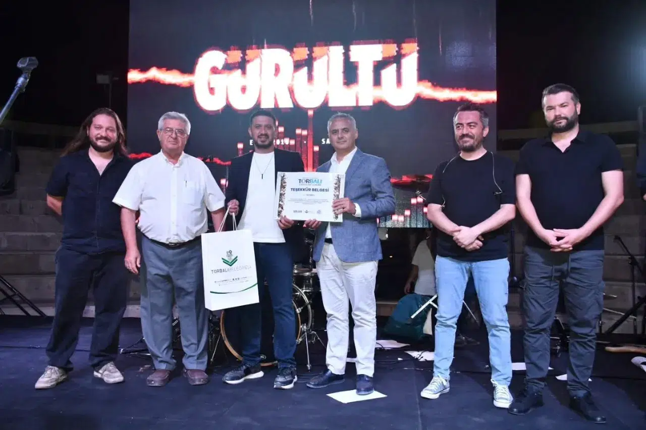 Kitapseverler Torbalı’da buluştu! Güz Kitap Günleri’nde 6. gün geride kaldı