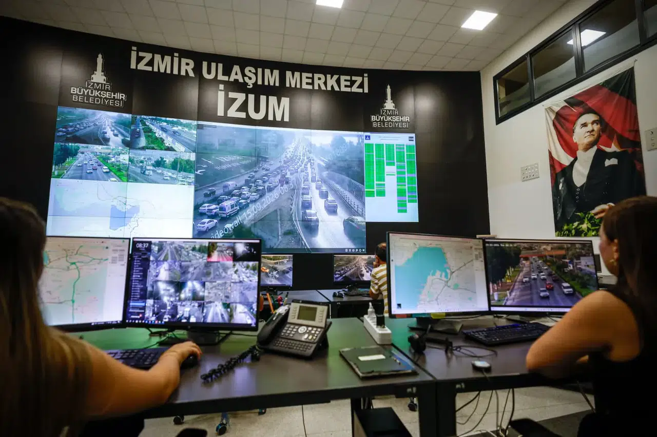 Okul trafiği İZUM’un yakın takibinde