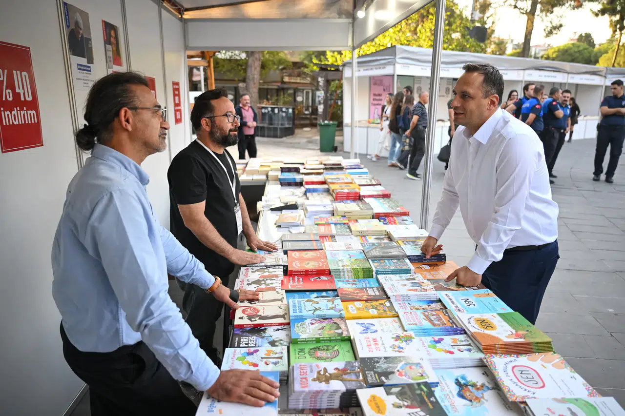 7. Homeros Kitap Günleri kapılarını coşkuyla açtı