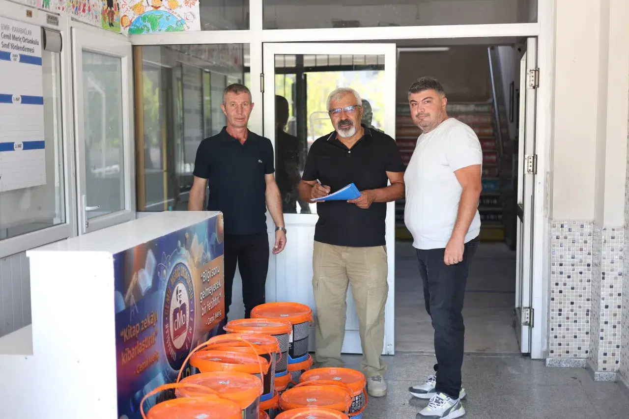 Karabağlar Belediyesi’nden okullara yeni dönem desteği