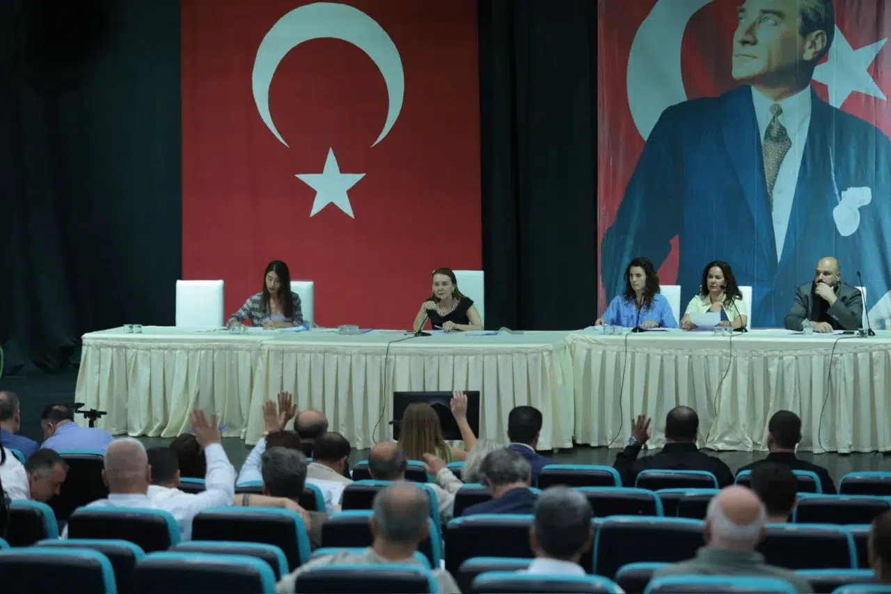 Başkan Mutlu’dan meclise çağrı: Bekleyen önergeler gündeme gelsin