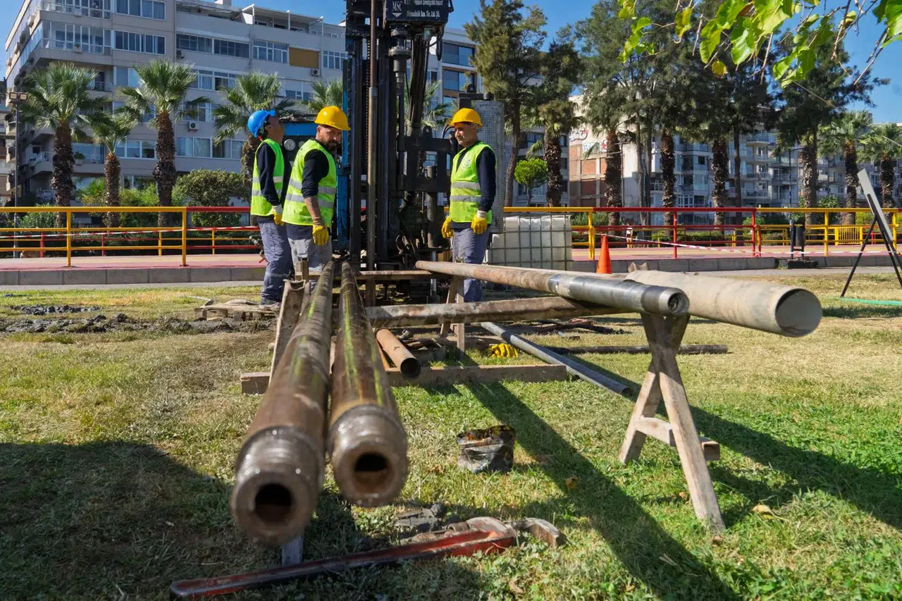 Başkan Tugay’ın dirençli İzmir hedefinde yeni adım: Sıra Konak ve Bayraklı’da