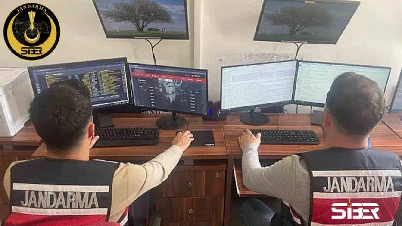 Emniyet ve Jandarma 2025'te 600 binden fazla sosyal medya hesabını incelemeye aldı