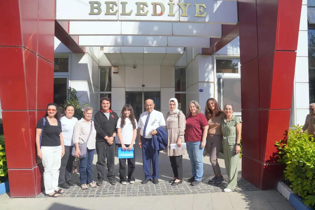 Seferihisar Belediyesi gençleri kentin tarihiyle buluşturuyor
