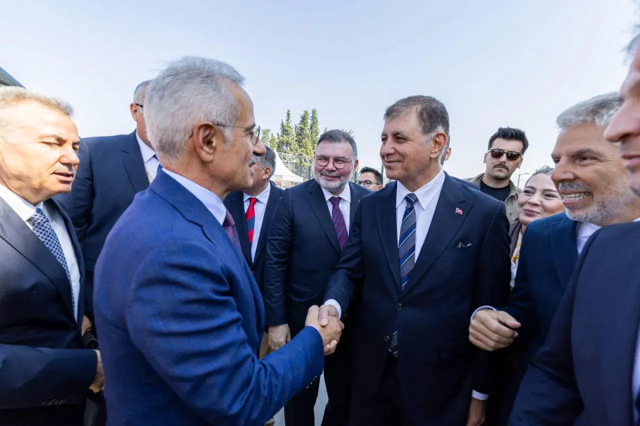 Başkan Tugay: İzmir’in dijital dönüşümüne katkı sağlayacak