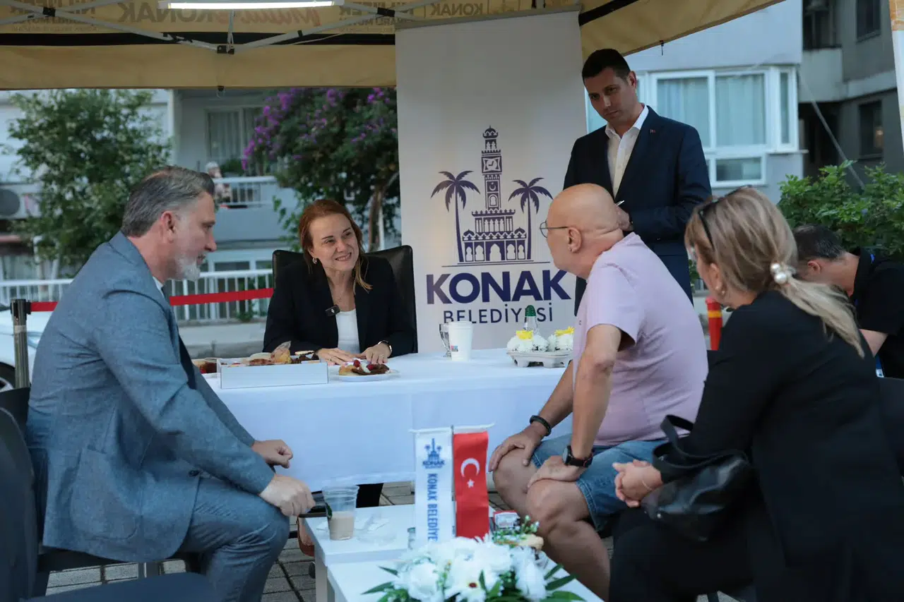 Konak’ta söz komşuların: Başkan Mutlu, Mehmet Ali Akman’da talepleri dinledi
