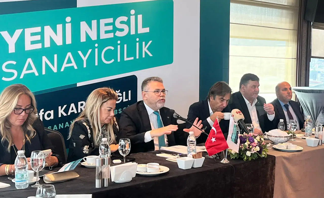 Karabağlı: "Siyaset olmadan İzmir'in sorunları çözülmez"