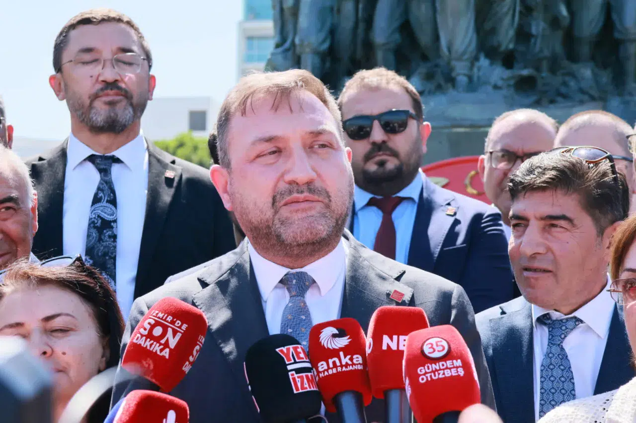 Gümrükçü;“İki Büyük Eserin Gölgesinde, Aydınlık Yarınları Hep Birlikte İnşa Edeceğiz”
