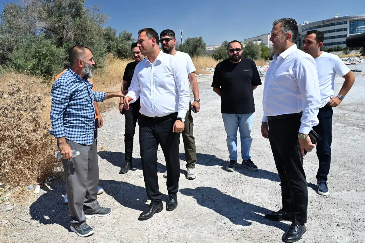 Bornova’da kaçak molozla topyekün mücadele