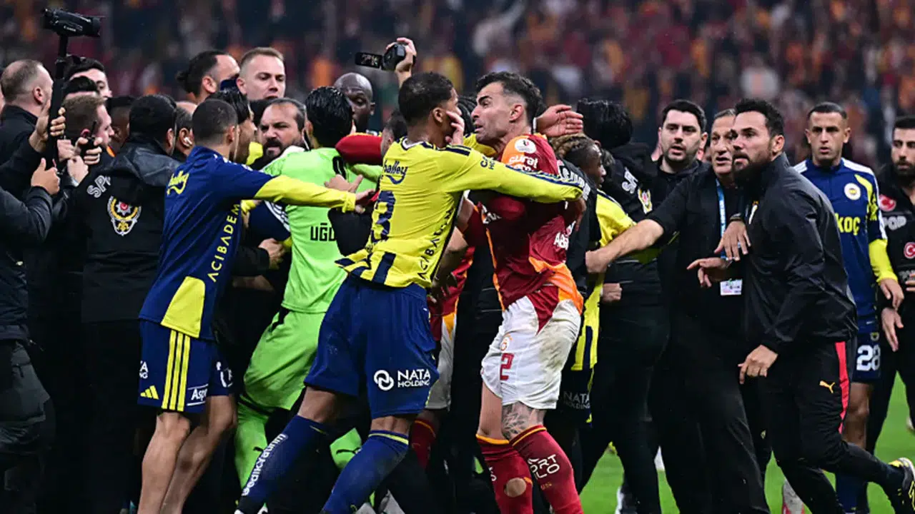 PFDK'dan derbi cezası: Abdülkerim Bardakcı ve Brown'a men
