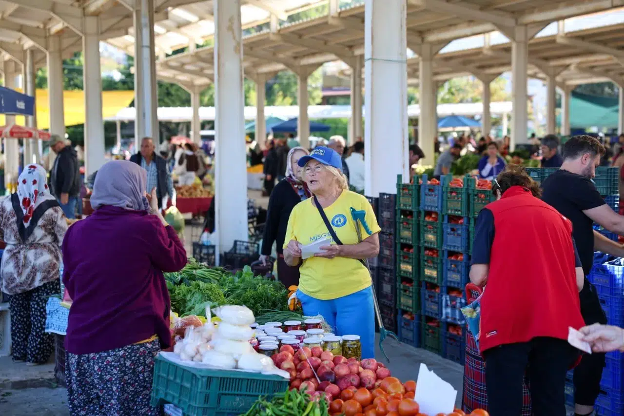 Bodrum’da dere yatakları için seferberlik: Hem temizlik yapılıyor hem bilinç aşılanıyor