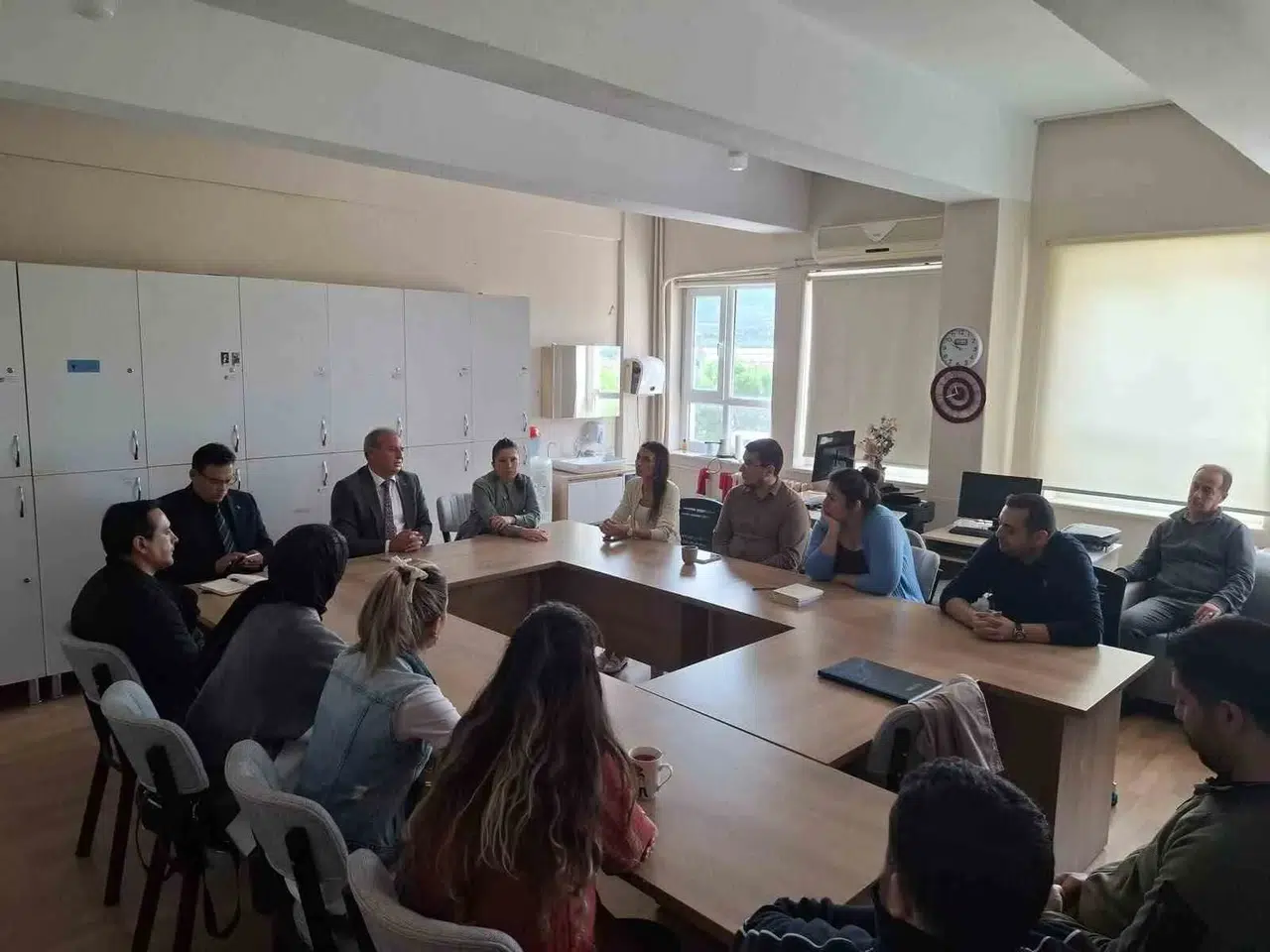 Sarıgöl'de eğitim mesaisi: Müdürden okullara yakın markaj