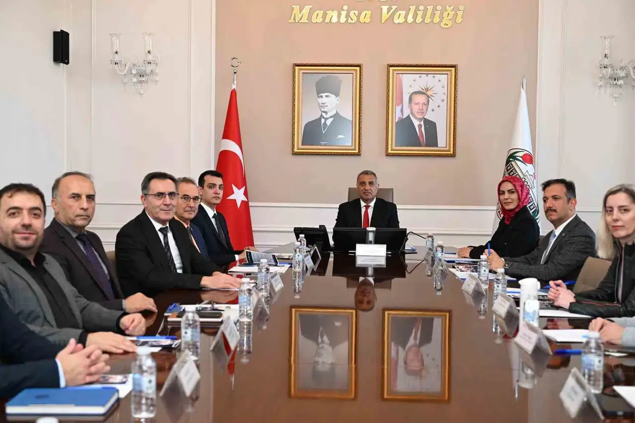 Manisa istihdam seferberliğinde vites yükseltti: Binlerce kişiye iş kapısı açıldı