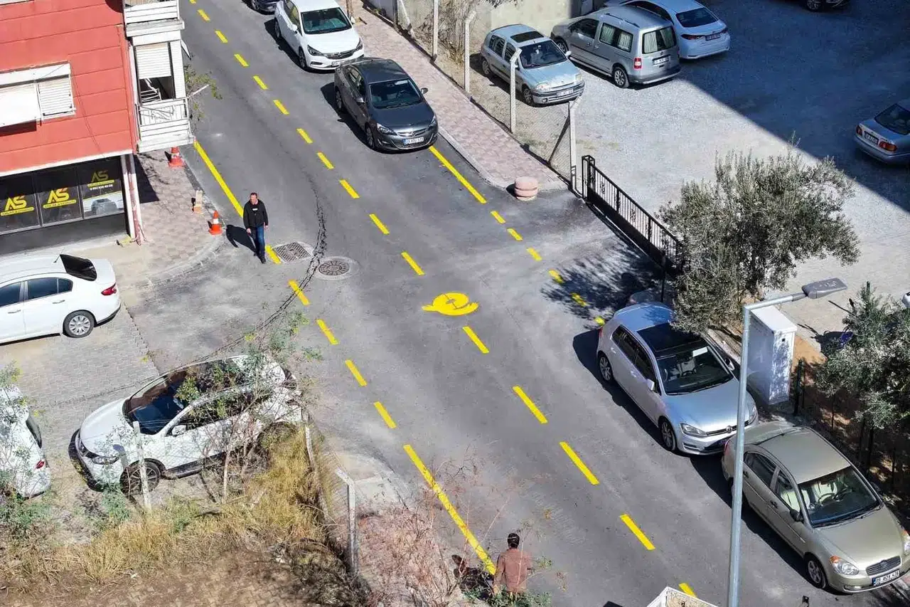 Efeler’in yollarına modern dokunuş: 15 bin metrekarelik asfalt yenileme tamamlandı