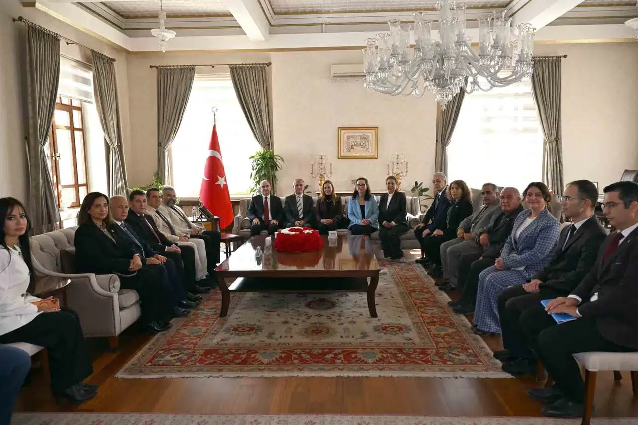 Manisa'da muhtarlarla kritik zirve: Yerel yönetimin nabzını tuttular