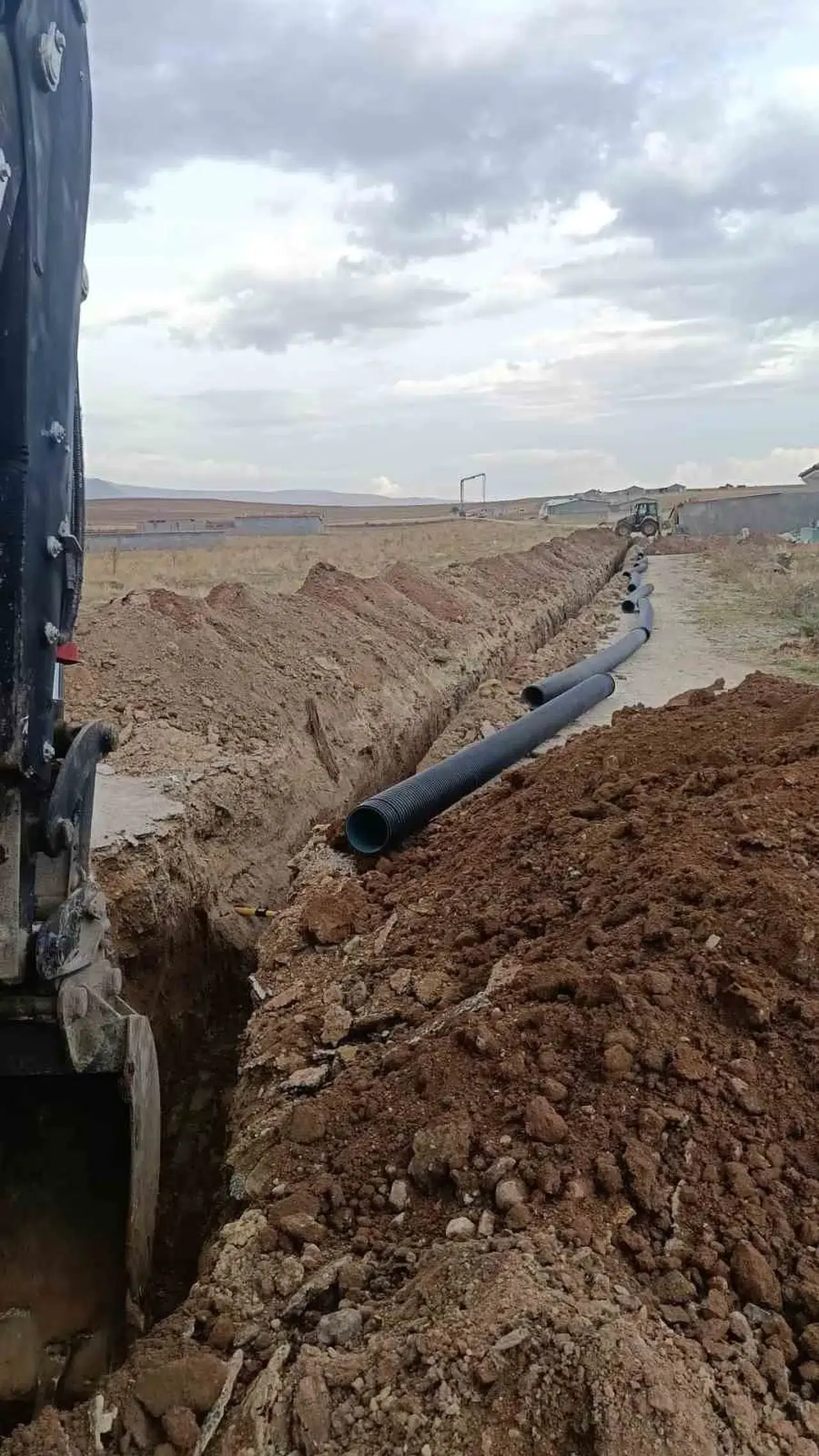 Bolvadin’de altyapı seferberliği: Kale Mahallesi’nde sorunlar tarih oldu