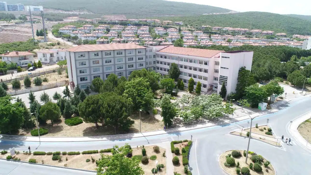 Muğla Sıtkı Koçman Üniversitesi'nden İngilizce dil sınavlarında dev adım