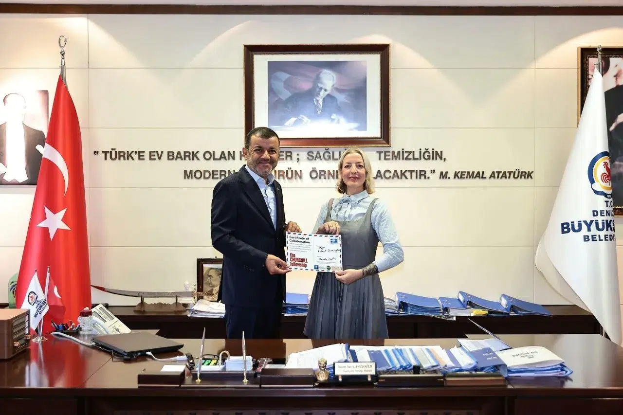 Denizli’nin sosyal belediyecilik başarısı İngiltere’ye taşınıyor: Kent Lokantaları dünyaya model oldu