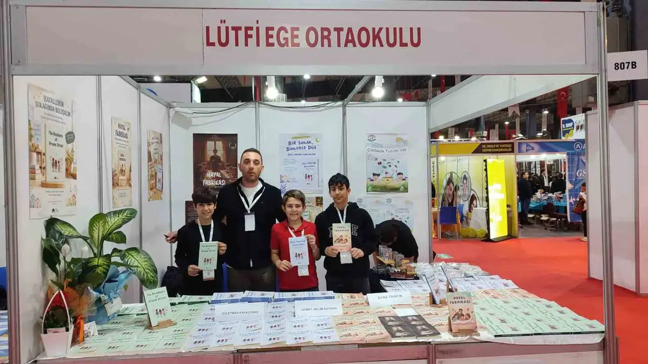 Ortaokullu yazarların hayalleri 3D teknolojisiyle hayat buldu