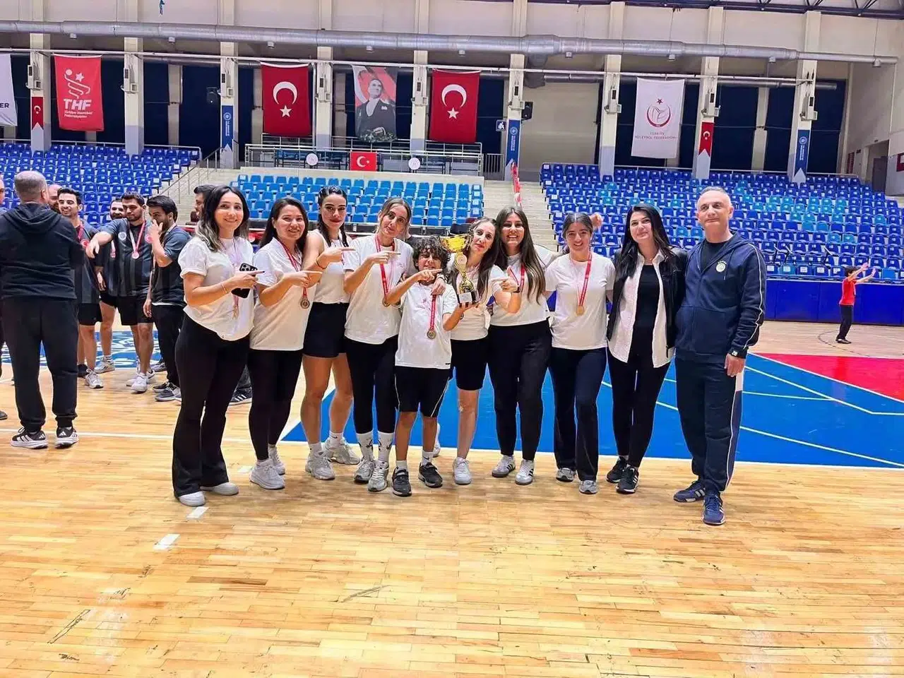 Köşk’ün sultanları sahada tarih yazdı: Hedef Muğla’daki büyük final