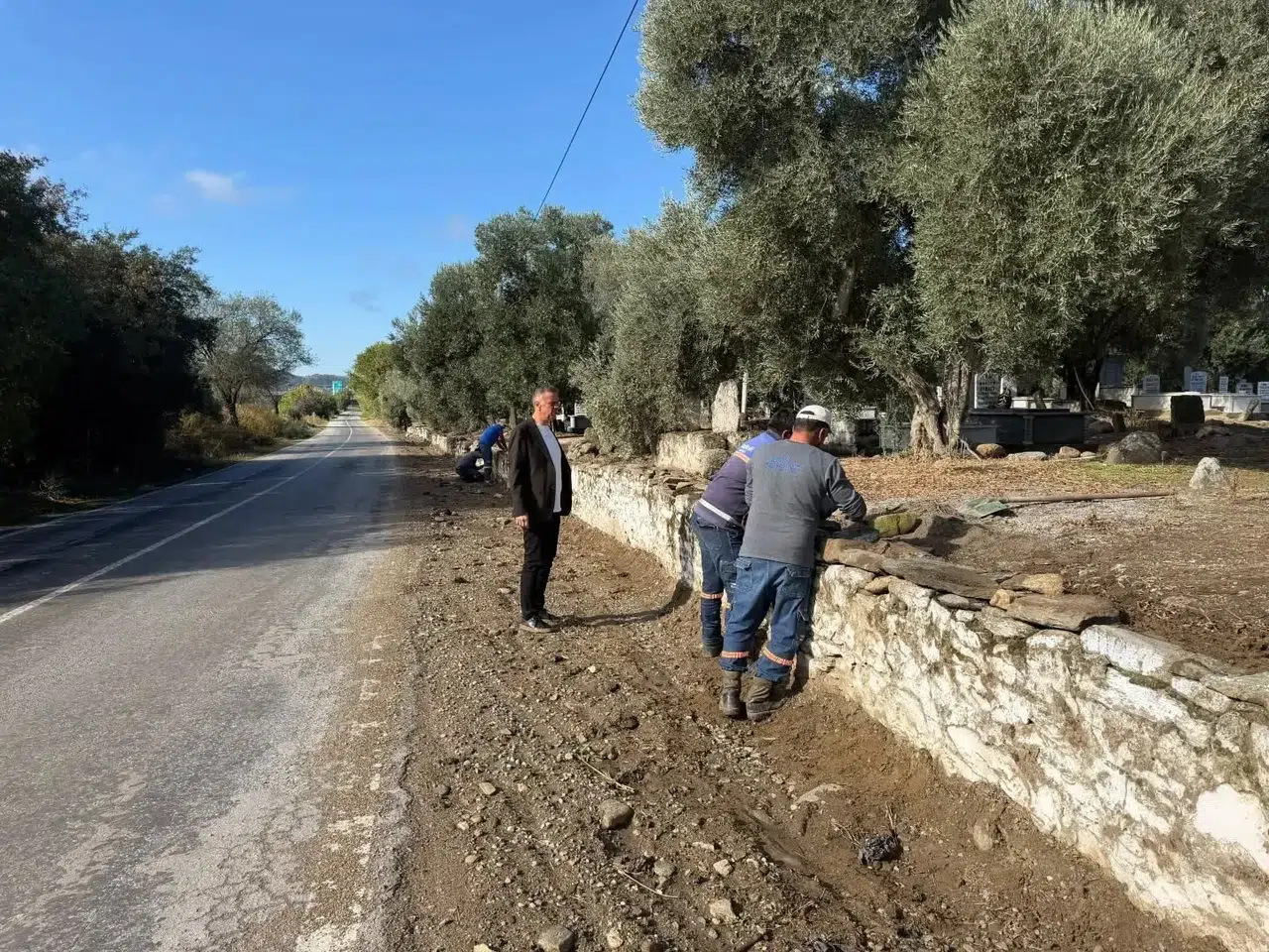 Yenipazar’da vefa mesaisi: Ecdat yadigarı alanlar yenileniyor