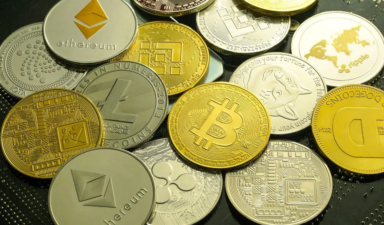 Binance hack iddiaları: CZ fonların güvende olduğunu duyurdu, borsa inceleme başlattı