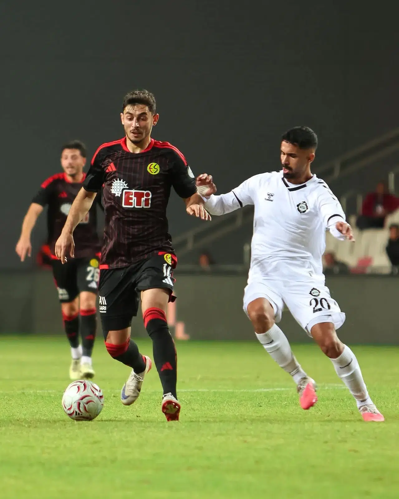 Altay'ın serisi Eskişehirspor karşısında noktalandı: Tuna Üzümcü'den oyuncularına tam destek