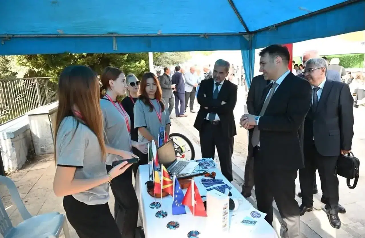 Aydın’da eğitimde küresel vizyon: Öğrenciler dünyaya açılıyor