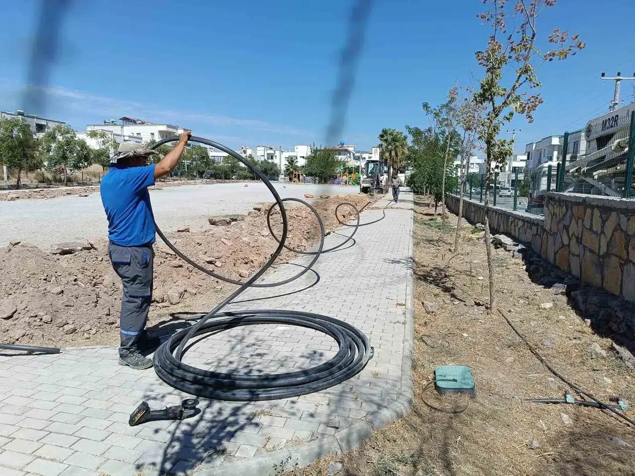Bodrum'da geceyi aydınlatan dokunuş: Belediye ekipleri seferber oldu