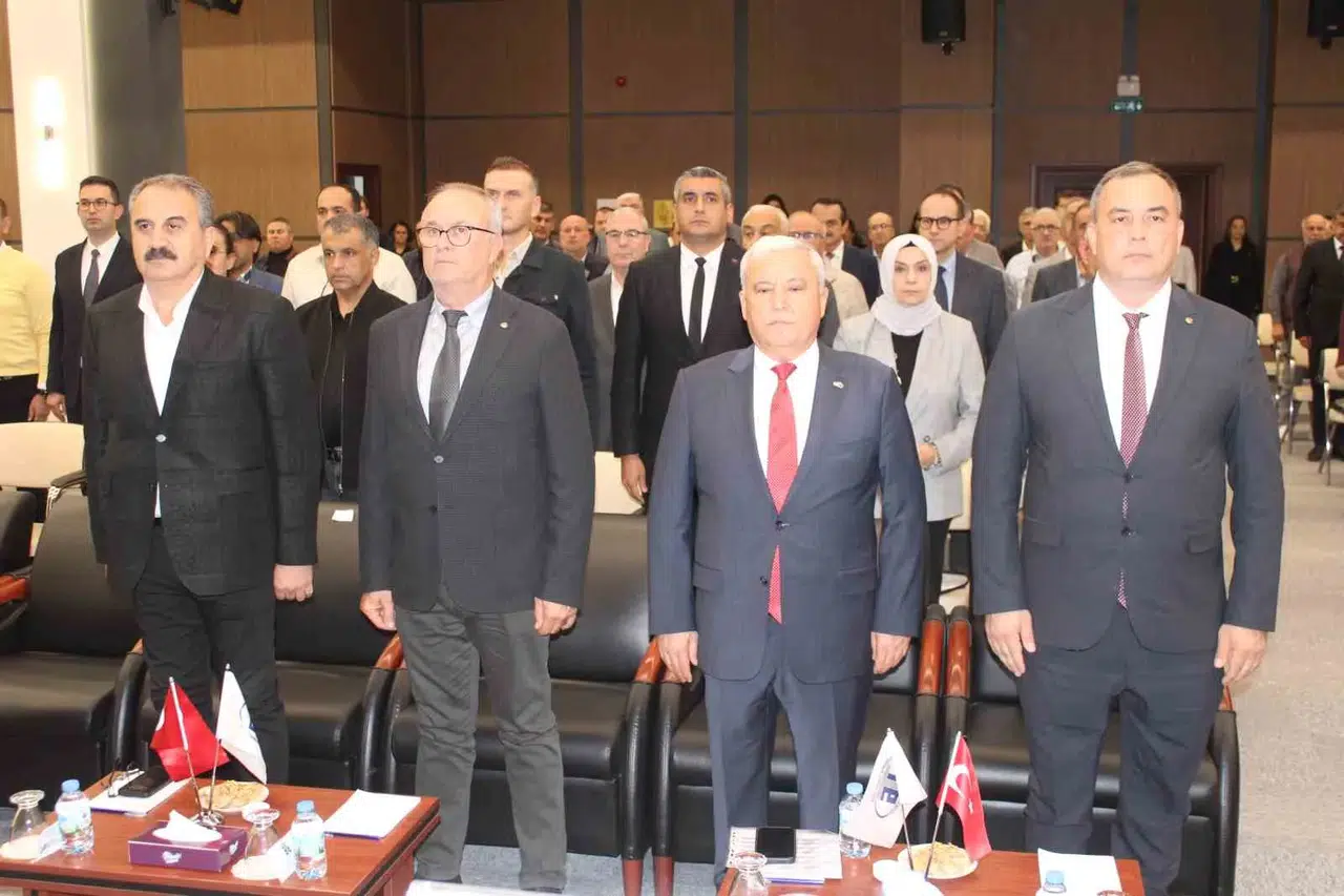 Aydın'da zeytin zirvesi: Sektörün geleceği ve ihracat engelleri masaya yatırıldı