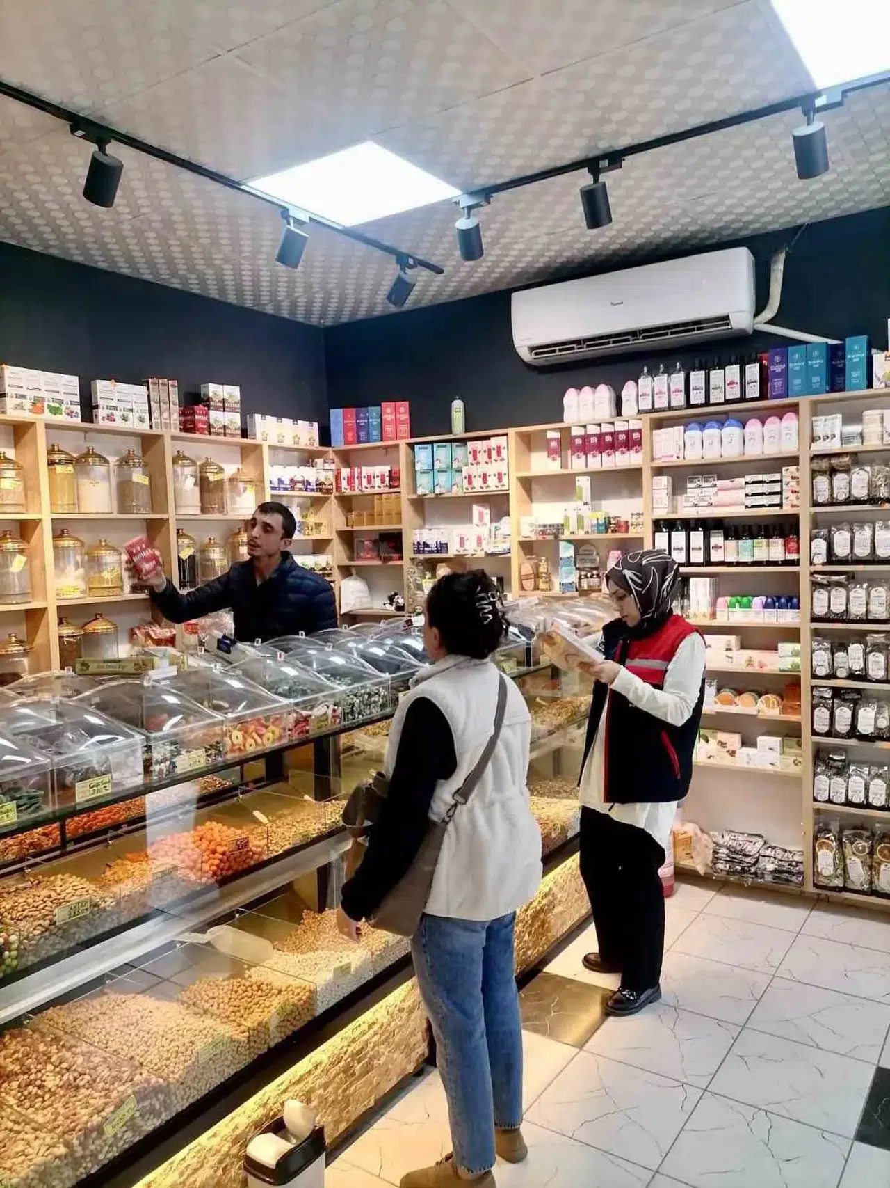 İscehisar’da gıda güvenliği mesaisi: Denetimler sıkılaştırıldı